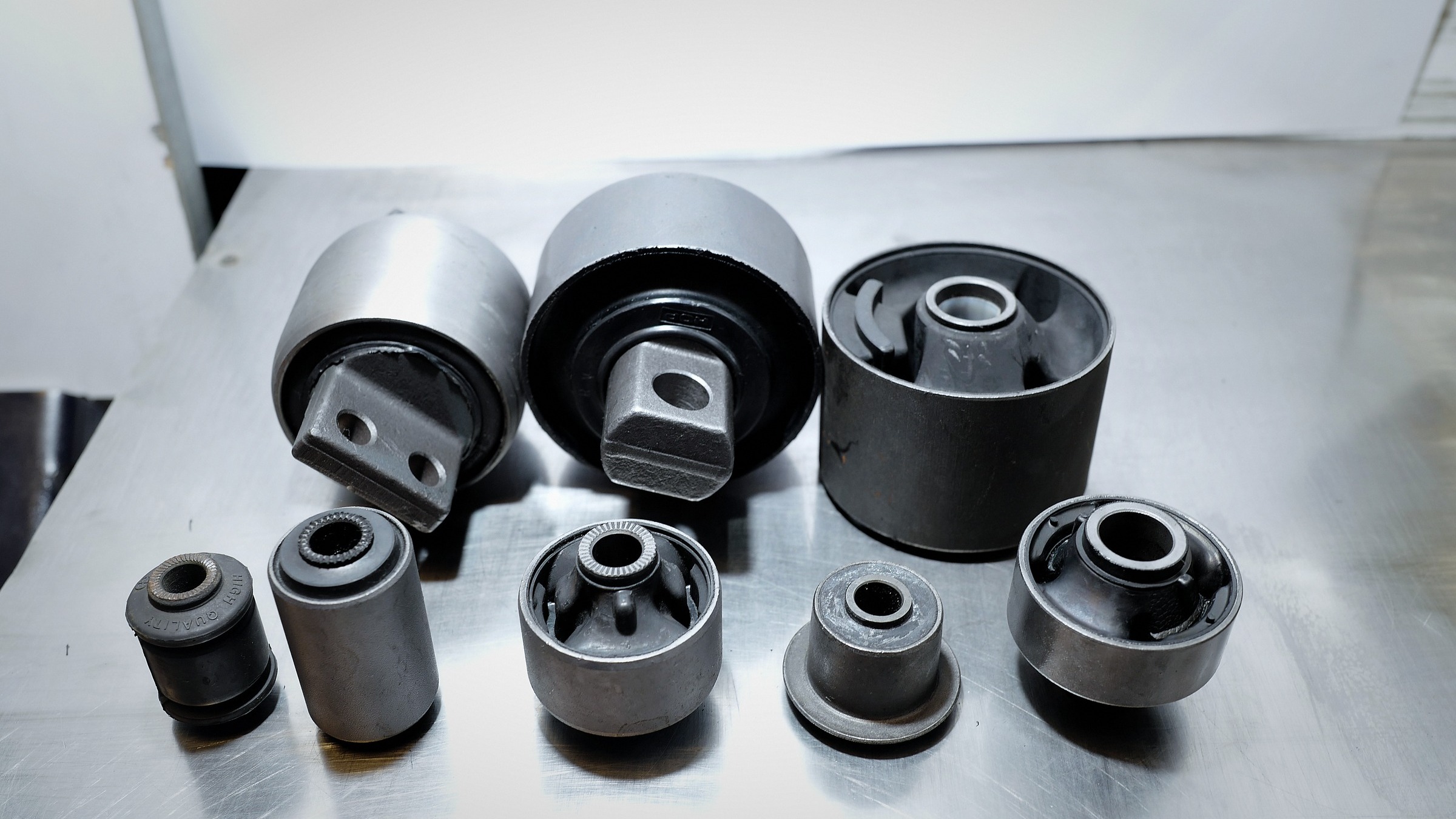 Family of rubber-to-metal bonded engine mounts for Japanese automotive OEM customers since 2003