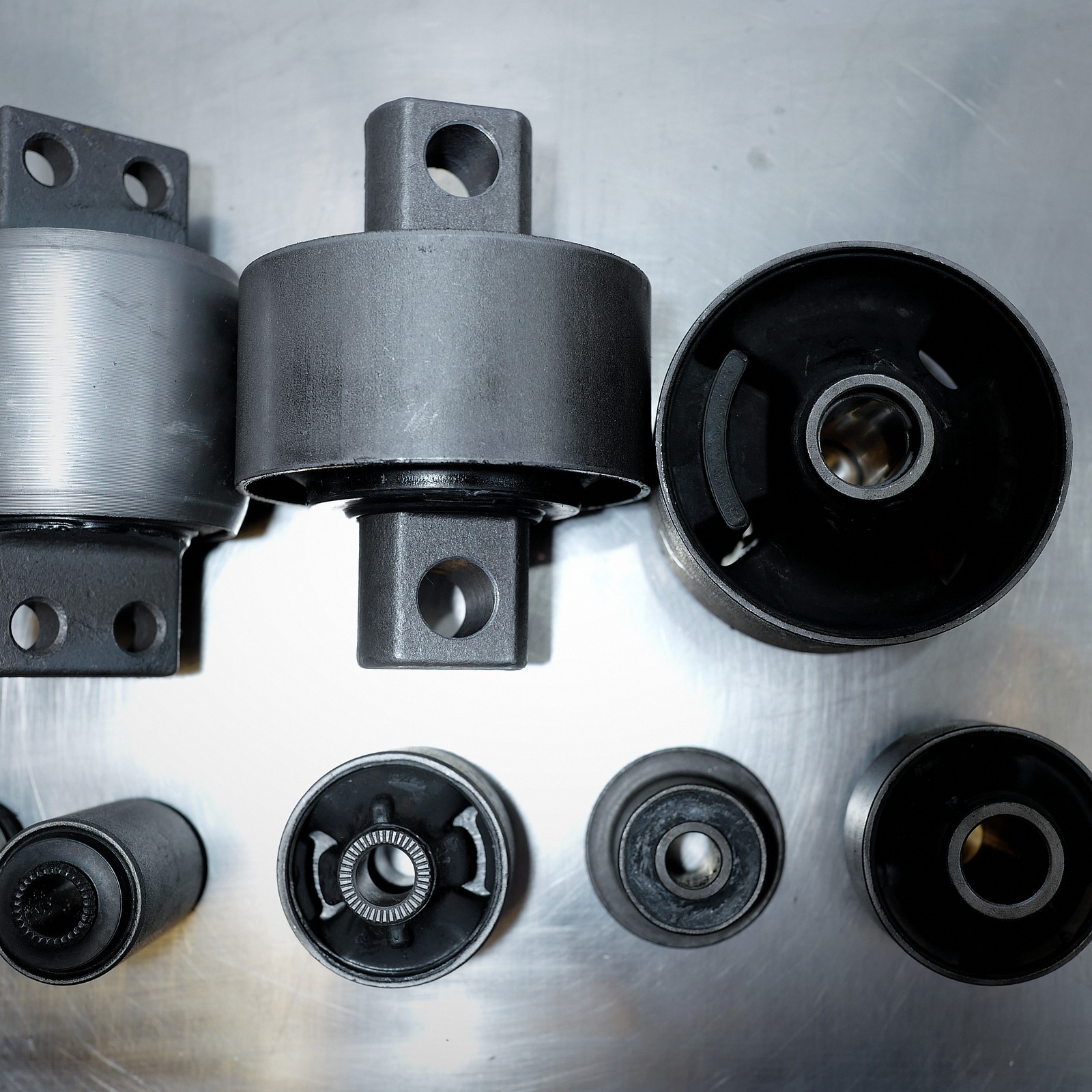 Engine mount family for automotive OEMs