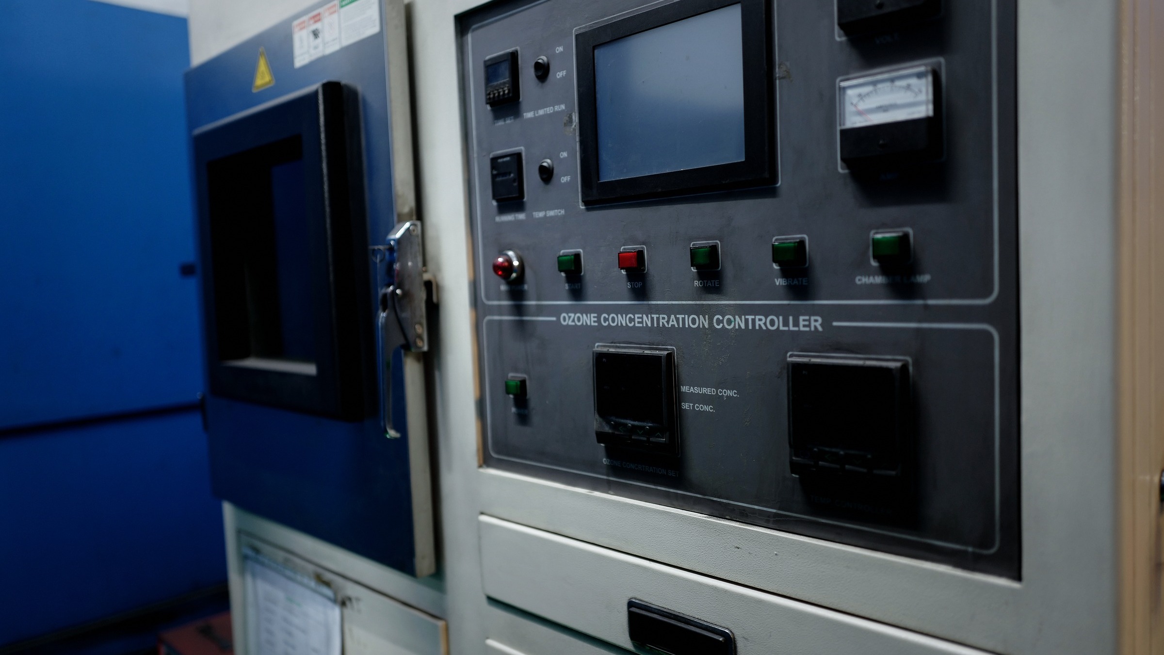 Ozone testing controller in PBR QC lab for industrial specialty programs